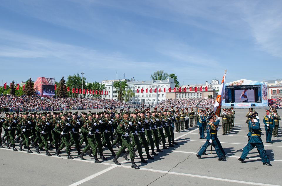 Парад победы ульяновск фото